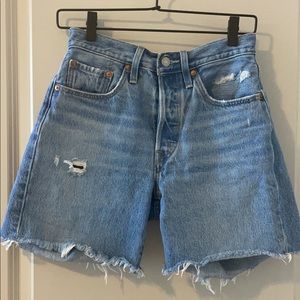 Levi’s shorts